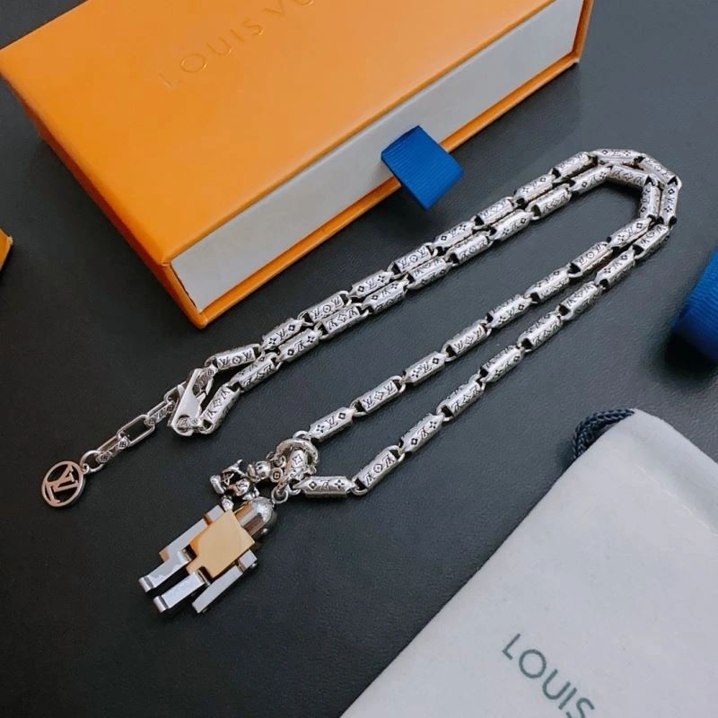 WellDesigned LX Necklaces 311307