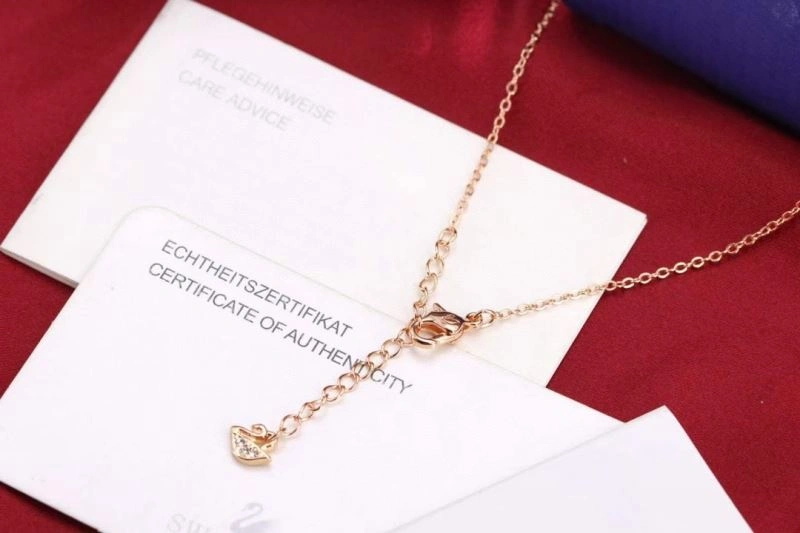 Swxrxvski Necklaces Functional 315131