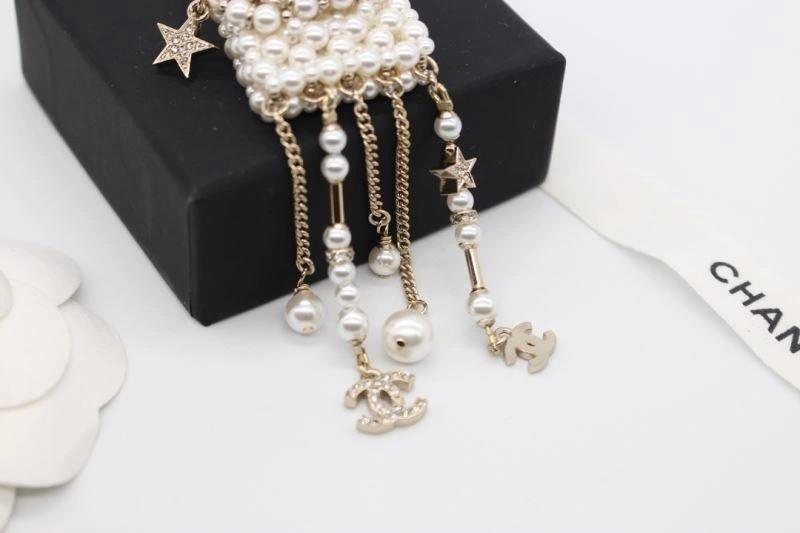 Chxnxl Brooches Resilient 292212