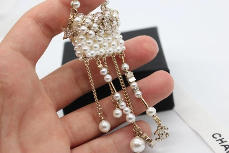 Chxnxl Brooches Resilient 292212