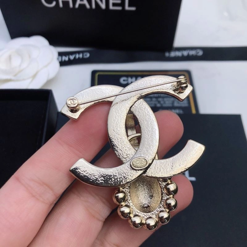 Bright Chxnxl Brooches 292202