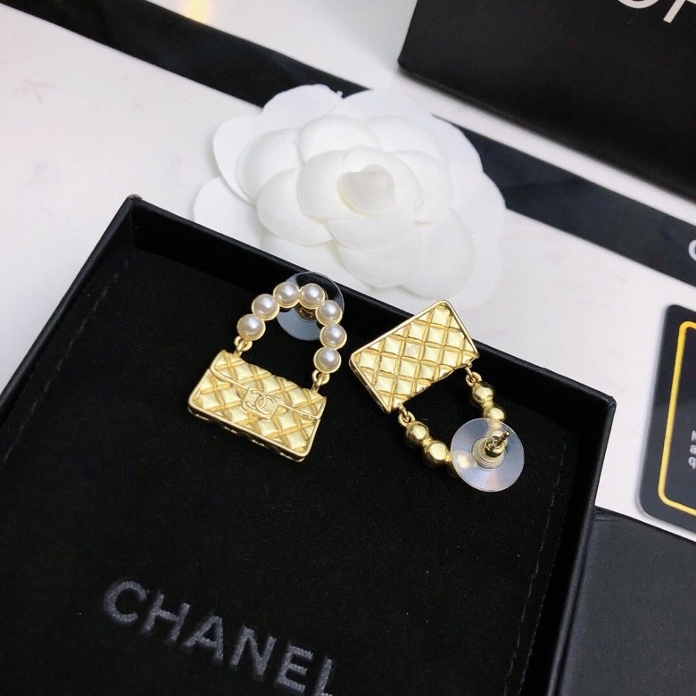 Chxnxl Earrings Compact 290876