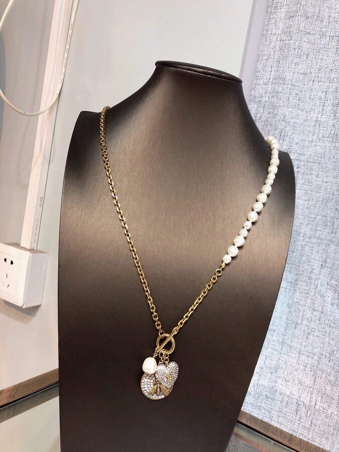 Christian Dxxr Necklaces Breathable 295059