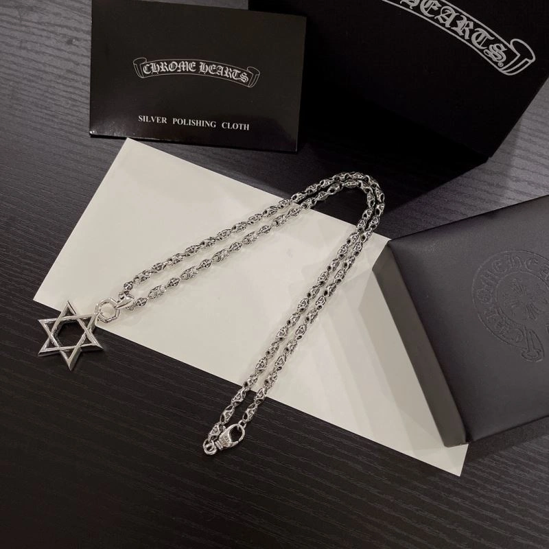 Practical Chrxmx Hxxrts Necklaces 300439