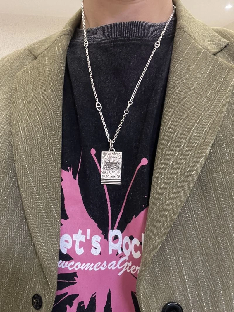Gxccx Necklaces Elegant 305995