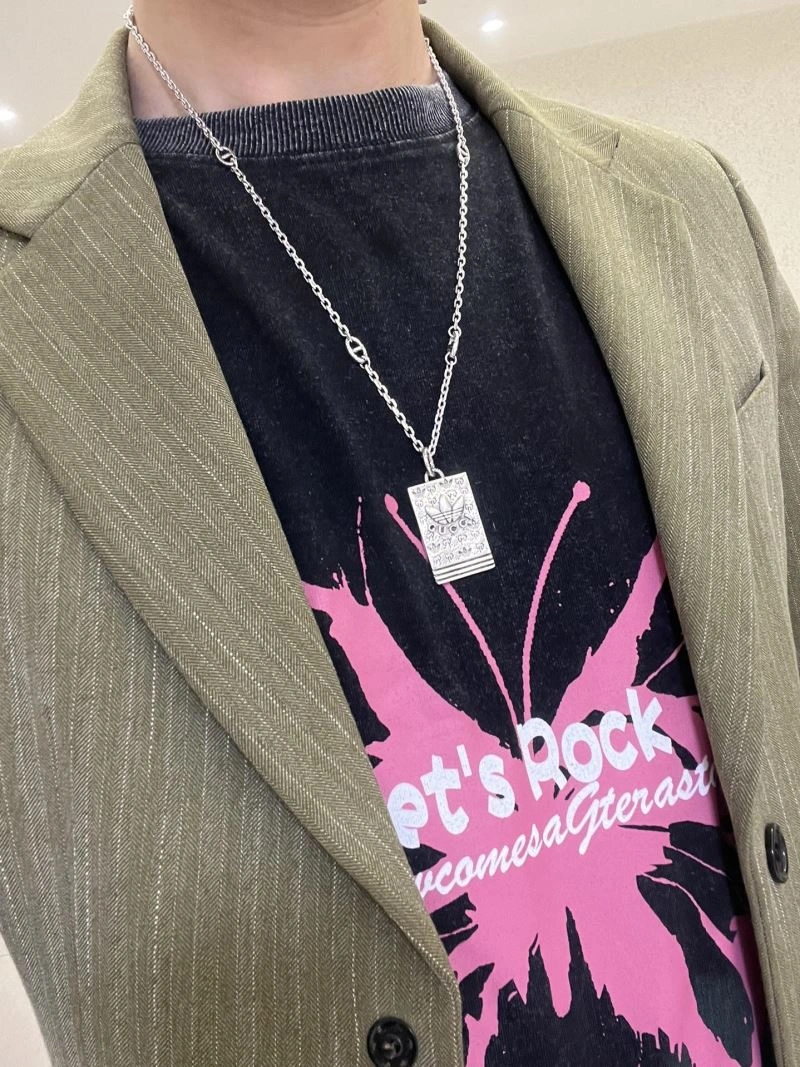 Gxccx Necklaces Elegant 305995