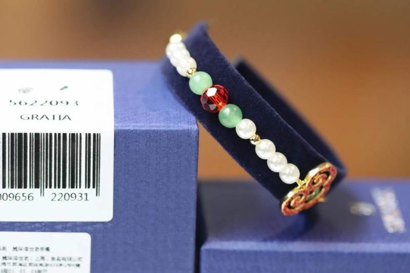 Swxrxvski Bracelets Cozy 315266