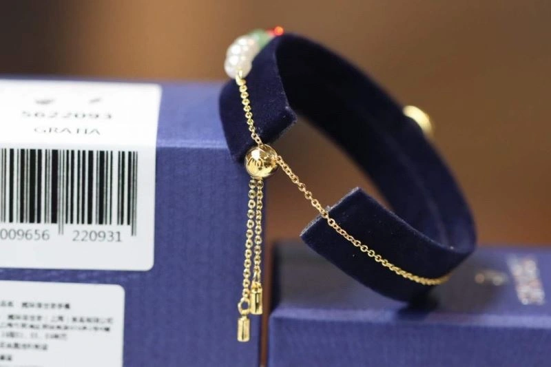 Swxrxvski Bracelets Cozy 315266
