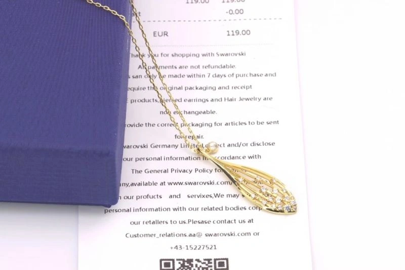 Swxrxvski Necklaces Reliable 315136