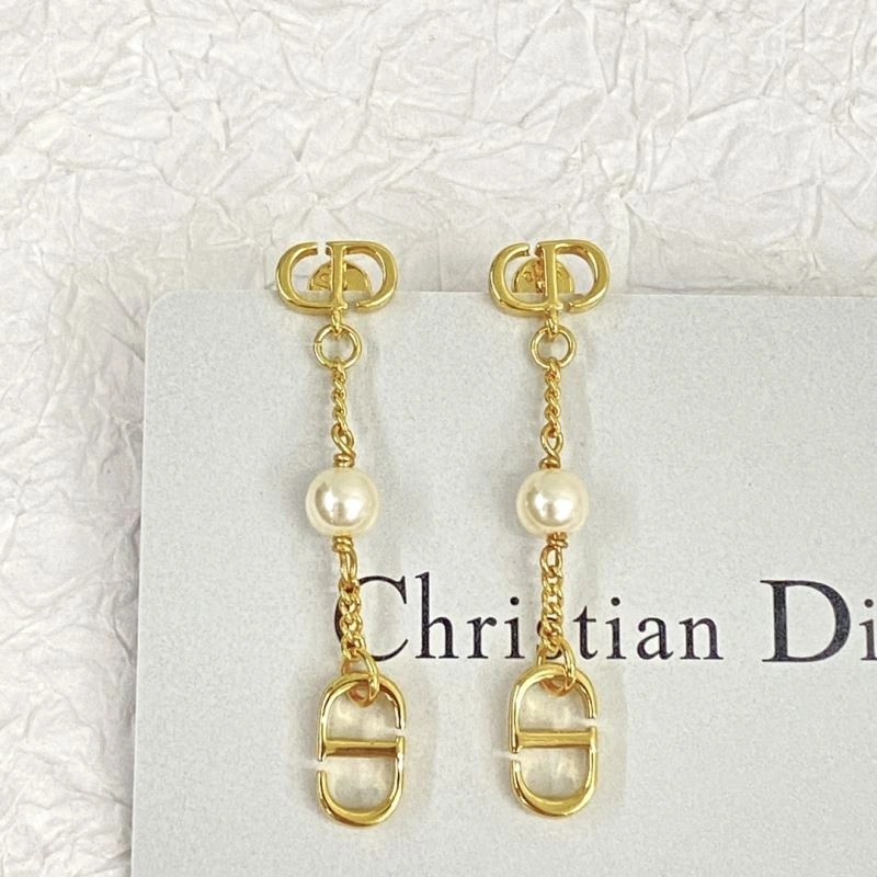 Christian Dxxr Earrings Minimalist 295177