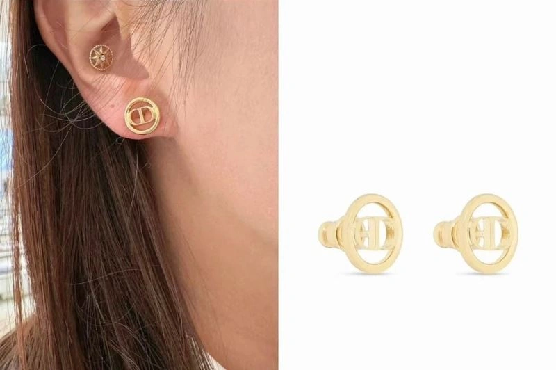 Trendsetting Christian Dxxr Earrings 295170