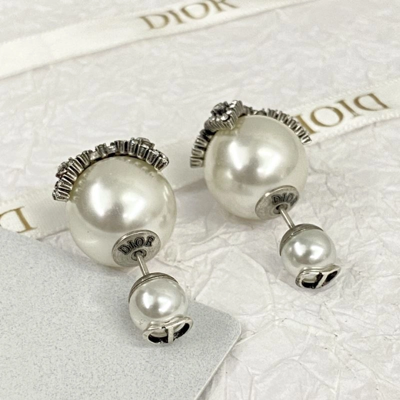 Christian Dxxr Earrings Reliable 295171