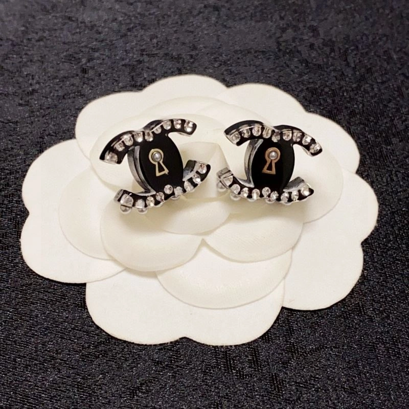 Comfortable Chxnxl Earrings 290879