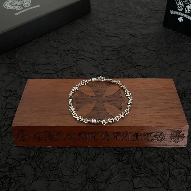 Modern Chrxmx Hxxrts Bracelets 301288
