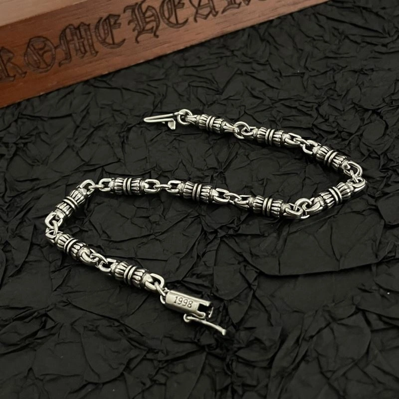 Reliable Chrxmx Hxxrts Bracelets 301308