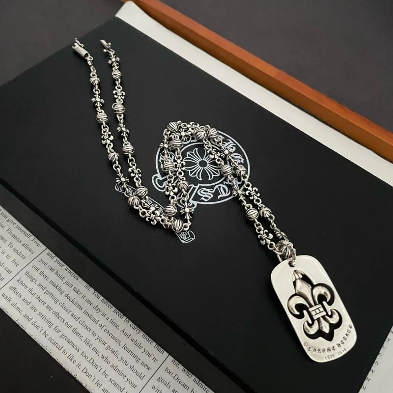Trendy Chrxmx Hxxrts Necklaces 300410