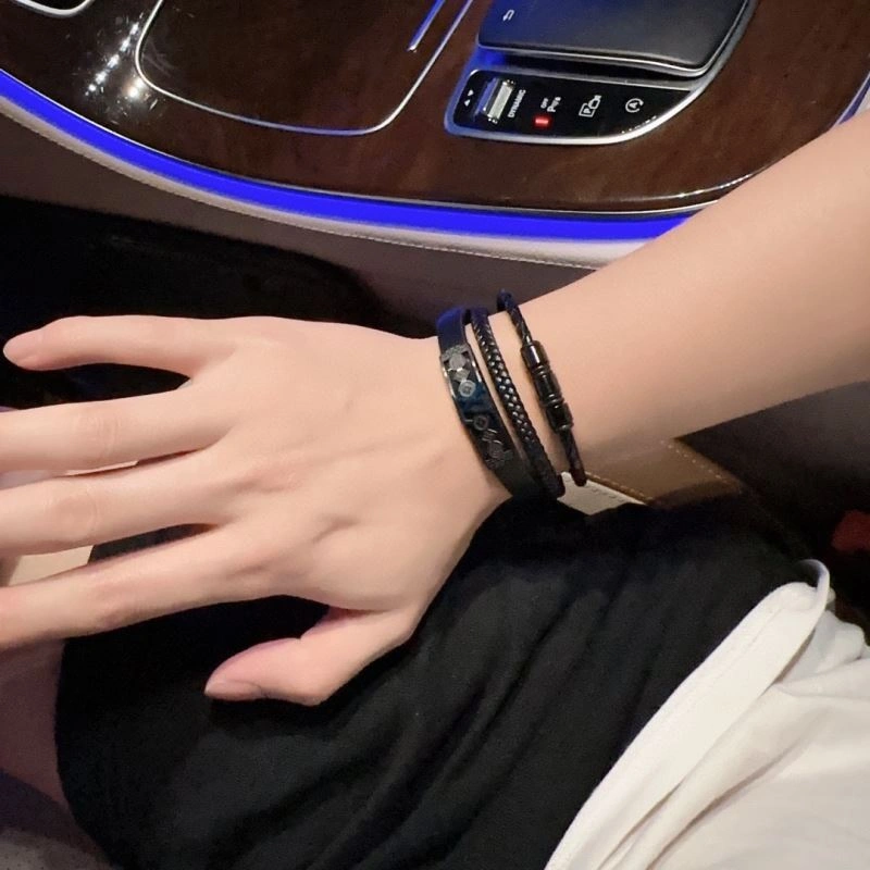 Breathable LX Bracelets 311748
