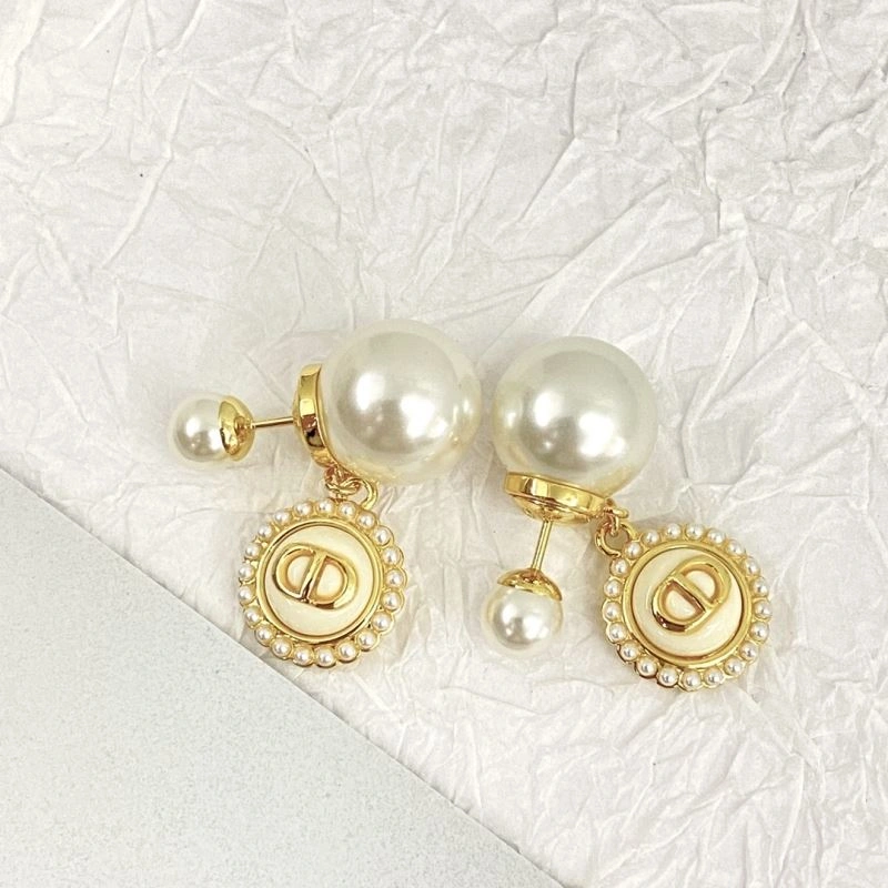 Classic Christian Dxxr Earrings 295166
