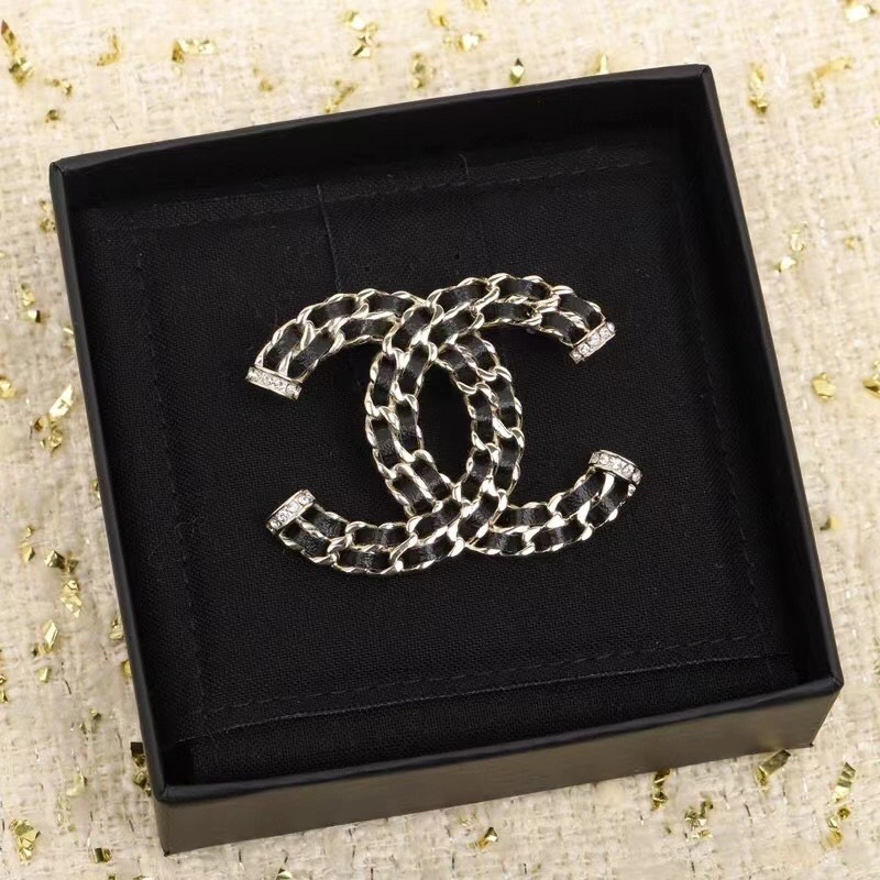 GoodFit Chxnxl Brooches 292196