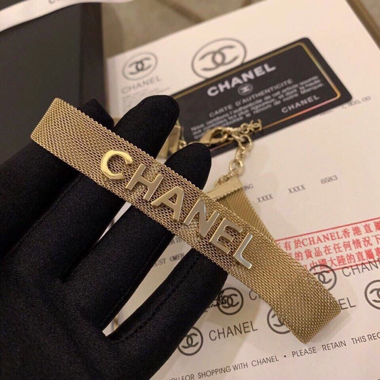 Breathable Chxnxl Brooches 292185