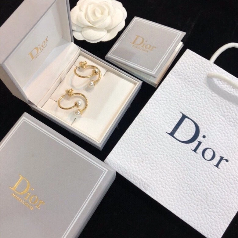 Christian Dxxr Earrings Comfortable 295162