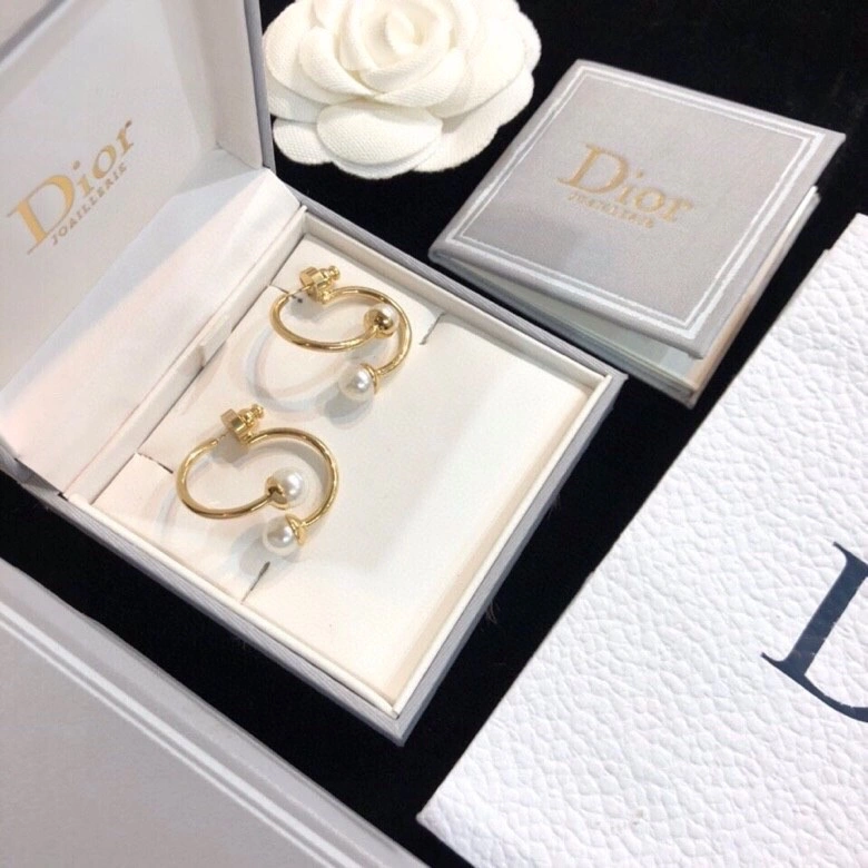 Christian Dxxr Earrings Comfortable 295162