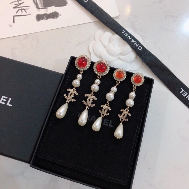 Vibrant Chxnxl Earrings 290859