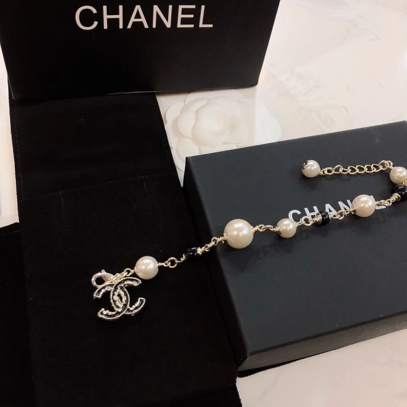 Bold Chxnxl Bracelets 293050