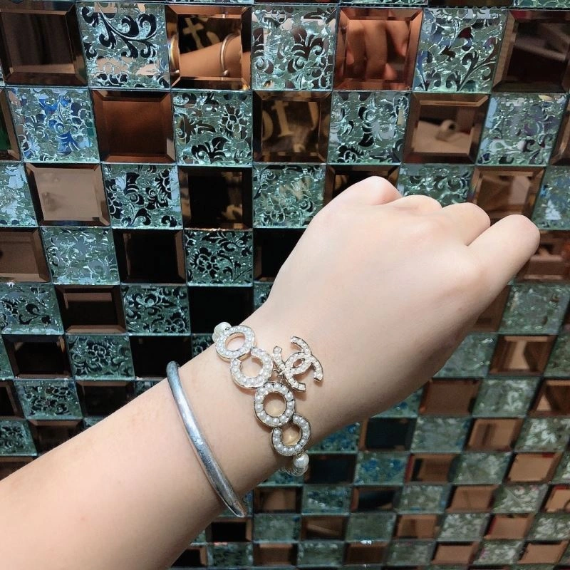 Chxnxl Bracelets Resilient 293048