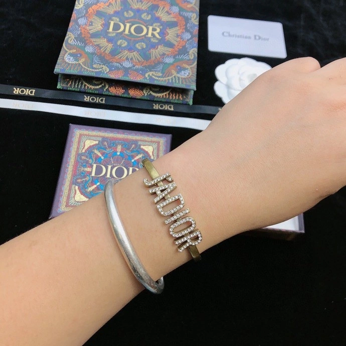 EasyMatch Christian Dxxr Bracelets 295473