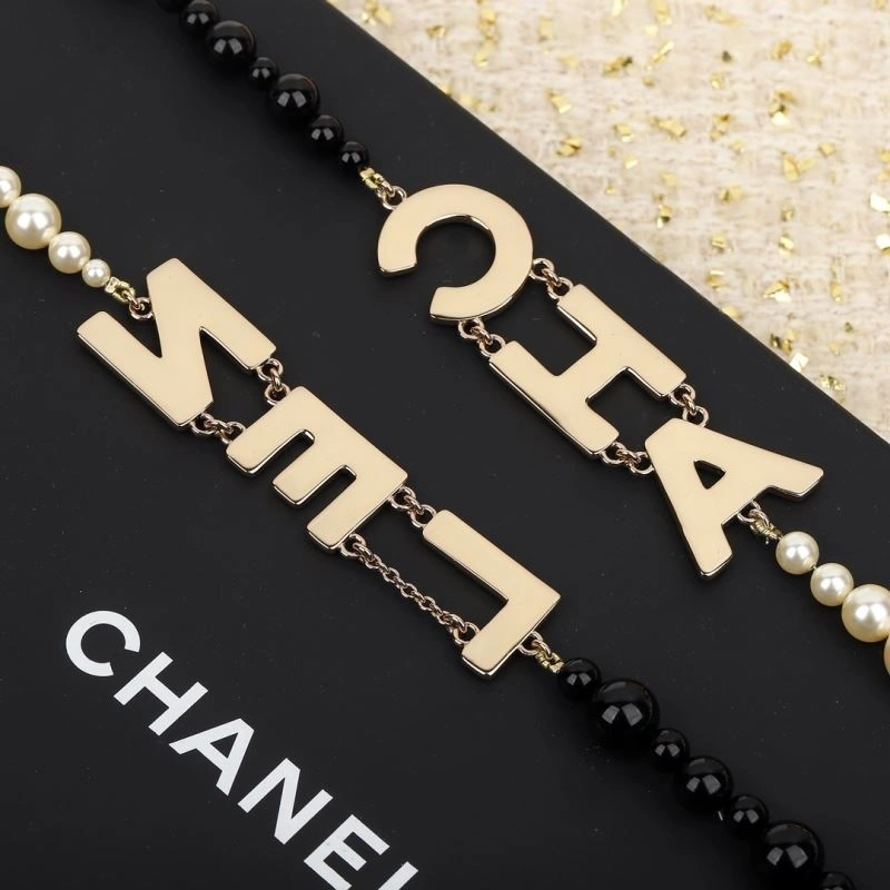 Breathable Chxnxl Brooches 292192