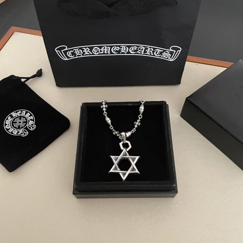 Chrxmx Hxxrts Necklaces Cozy 300420