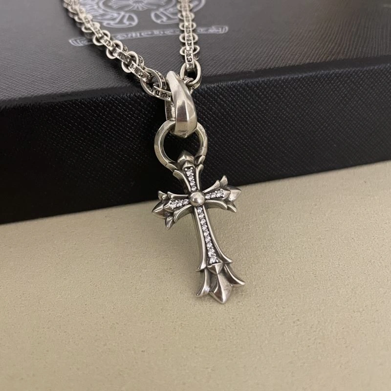 Unique Chrxmx Hxxrts Necklaces 300425