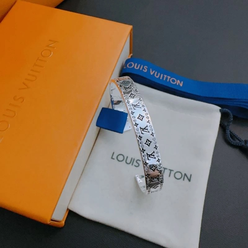 LX Bracelets HighQuality 311725