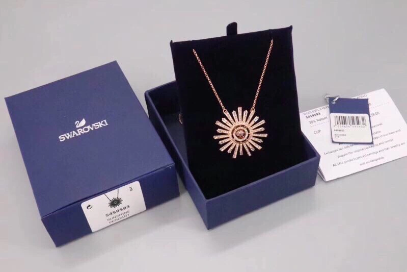 Swxrxvski Necklaces Bold 315134