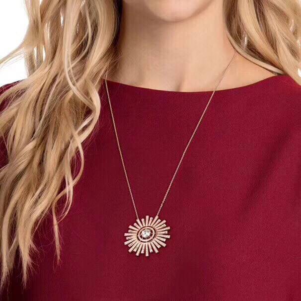 Swxrxvski Necklaces Bold 315134