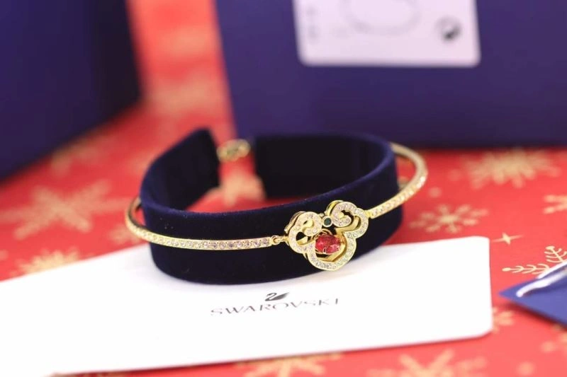 Swxrxvski Bracelets Stylish 315269