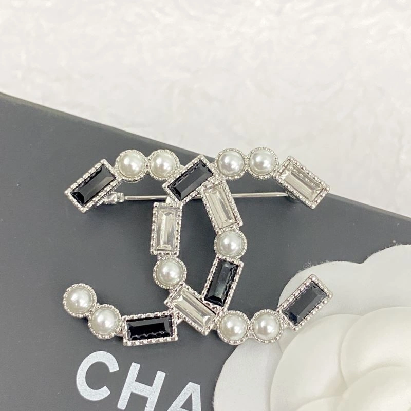 Chxnxl Brooches Cozy 292171