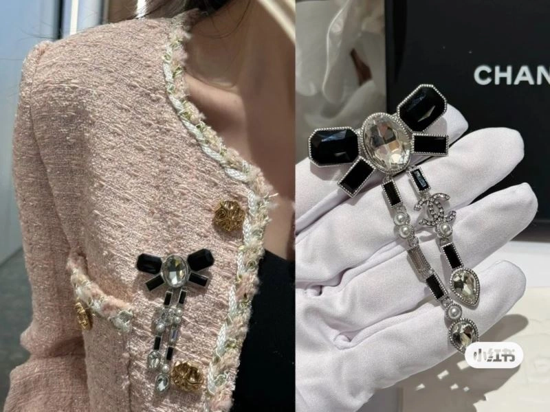 Fashionable Chxnxl Brooches 292170