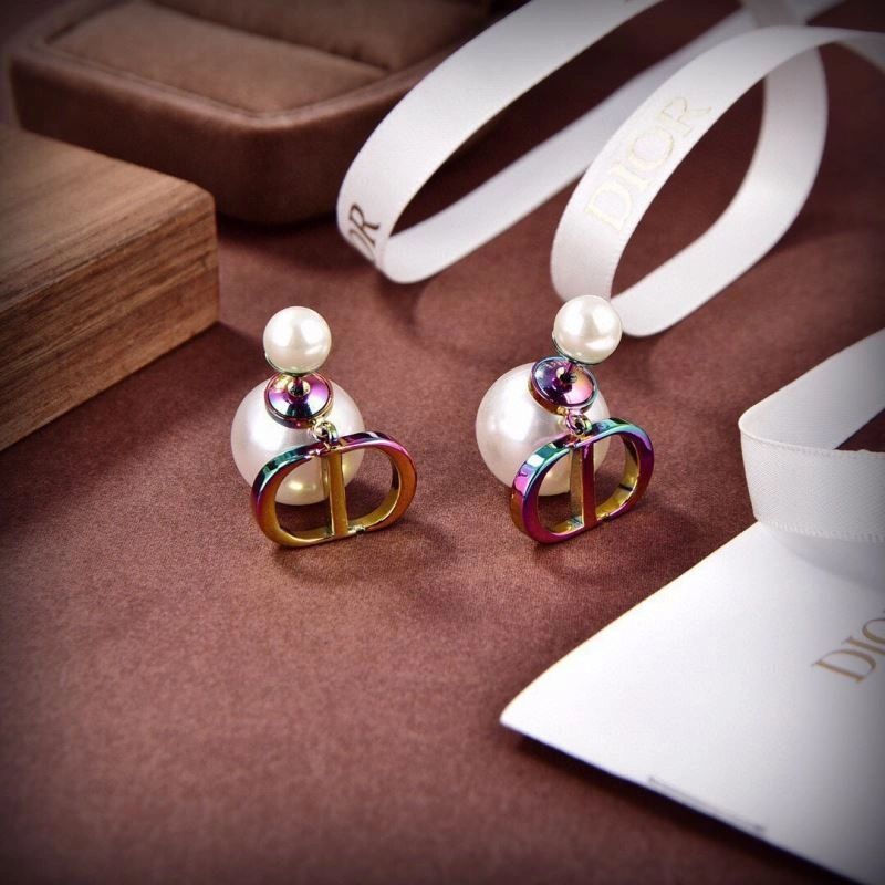 Christian Dxxr Earrings Soft 295160