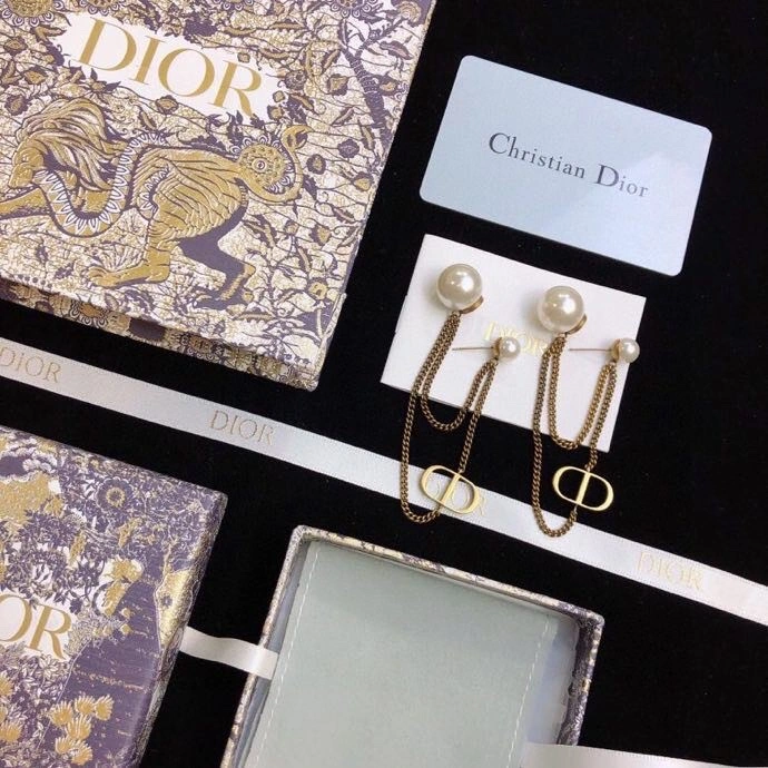 Unique Christian Dxxr Earrings 295159