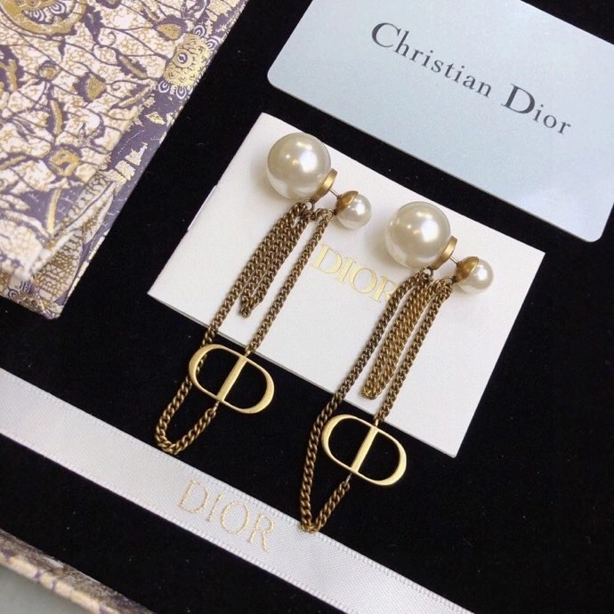 Unique Christian Dxxr Earrings 295159