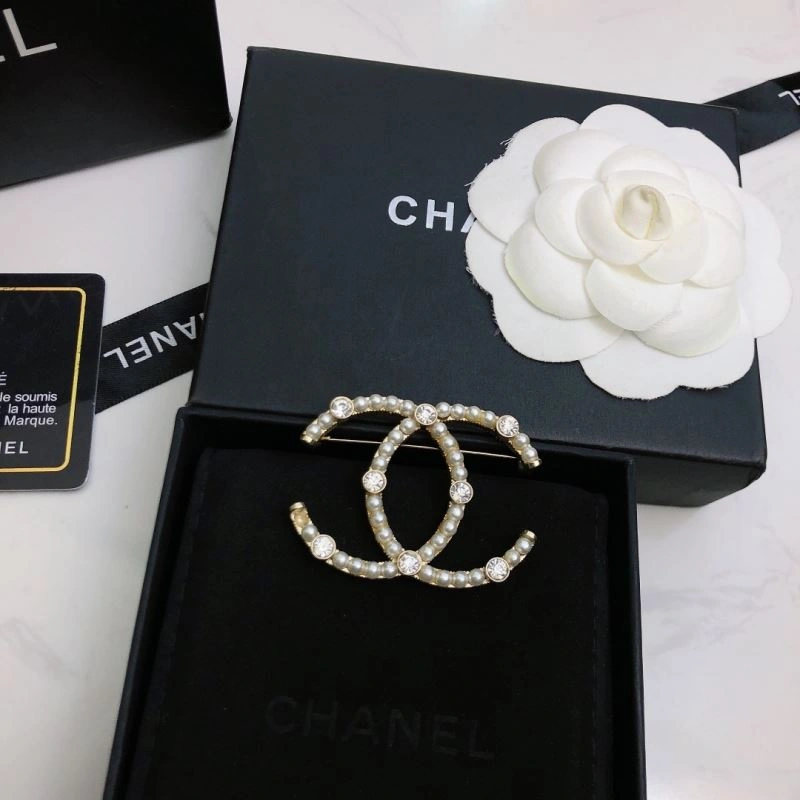Affordable Chxnxl Brooches 292165