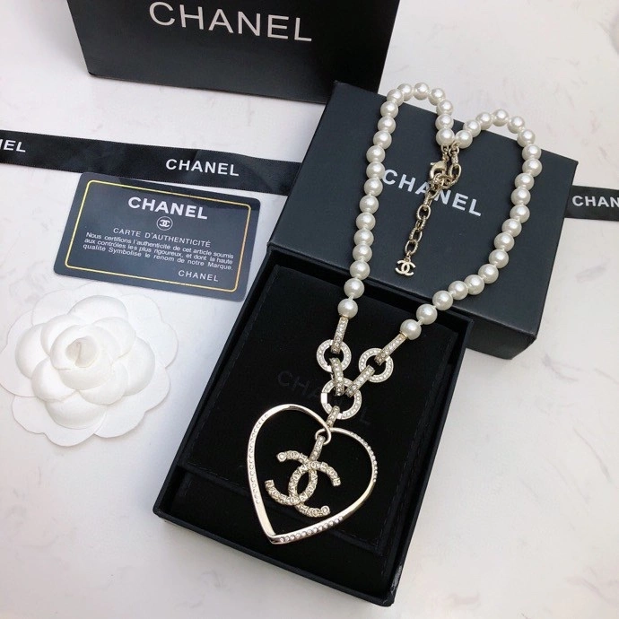 Chxnxl Brooches Cozy 292164
