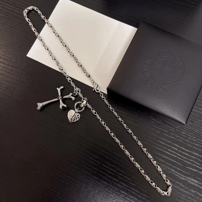 Chrxmx Hxxrts Necklaces Timeless 300427