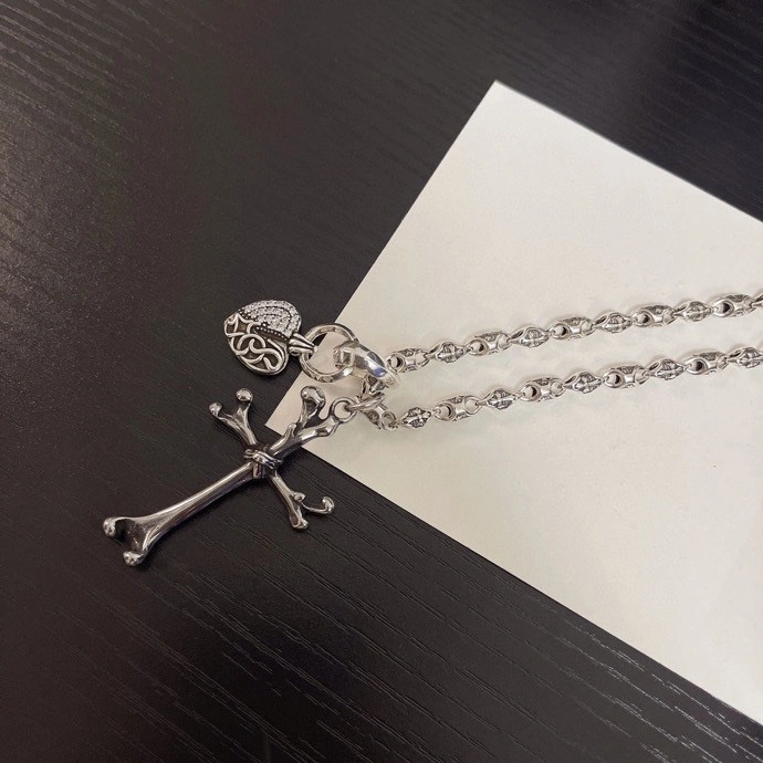 Chrxmx Hxxrts Necklaces Timeless 300427
