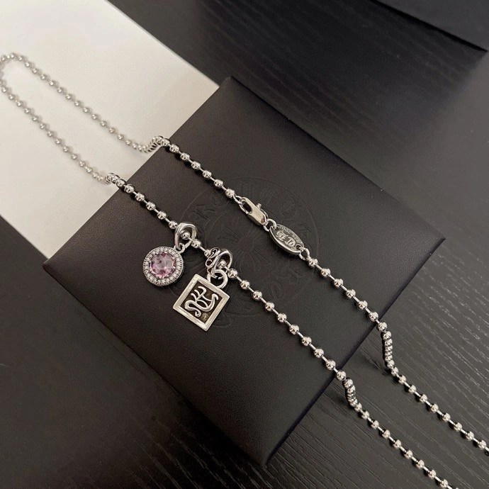 EasyMatch Chrxmx Hxxrts Necklaces 300418