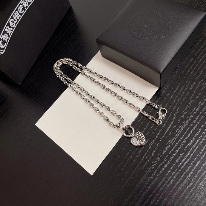 Soft Chrxmx Hxxrts Necklaces 300407
