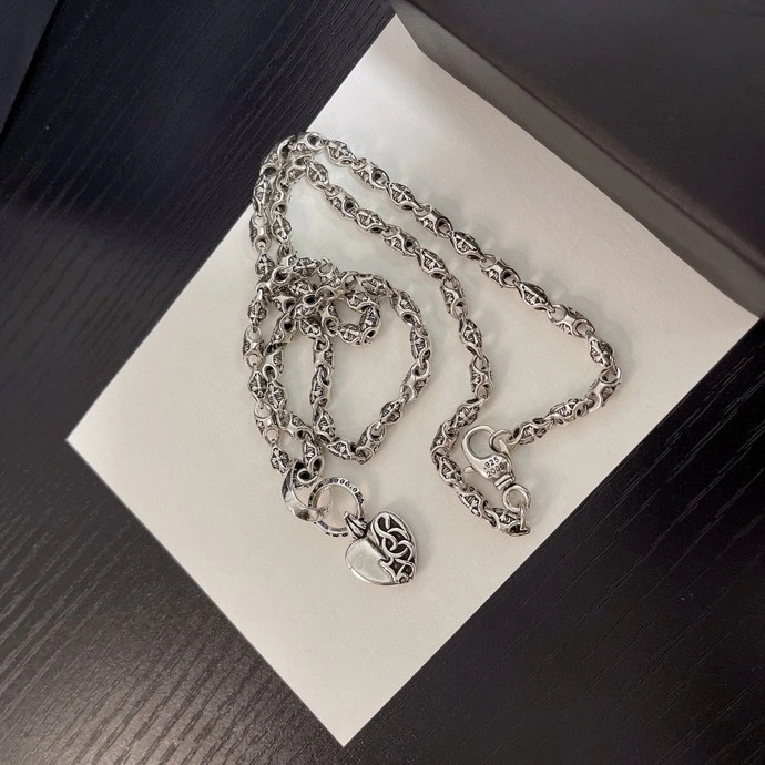 Soft Chrxmx Hxxrts Necklaces 300407