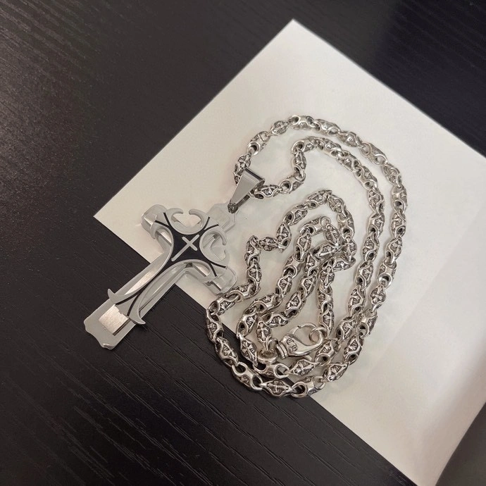 Bright Chrxmx Hxxrts Necklaces 300428